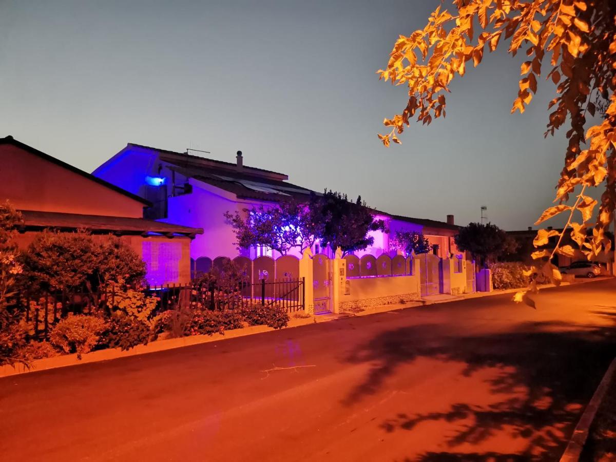 Wonderland Hotel San Teodoro  Eksteriør billede