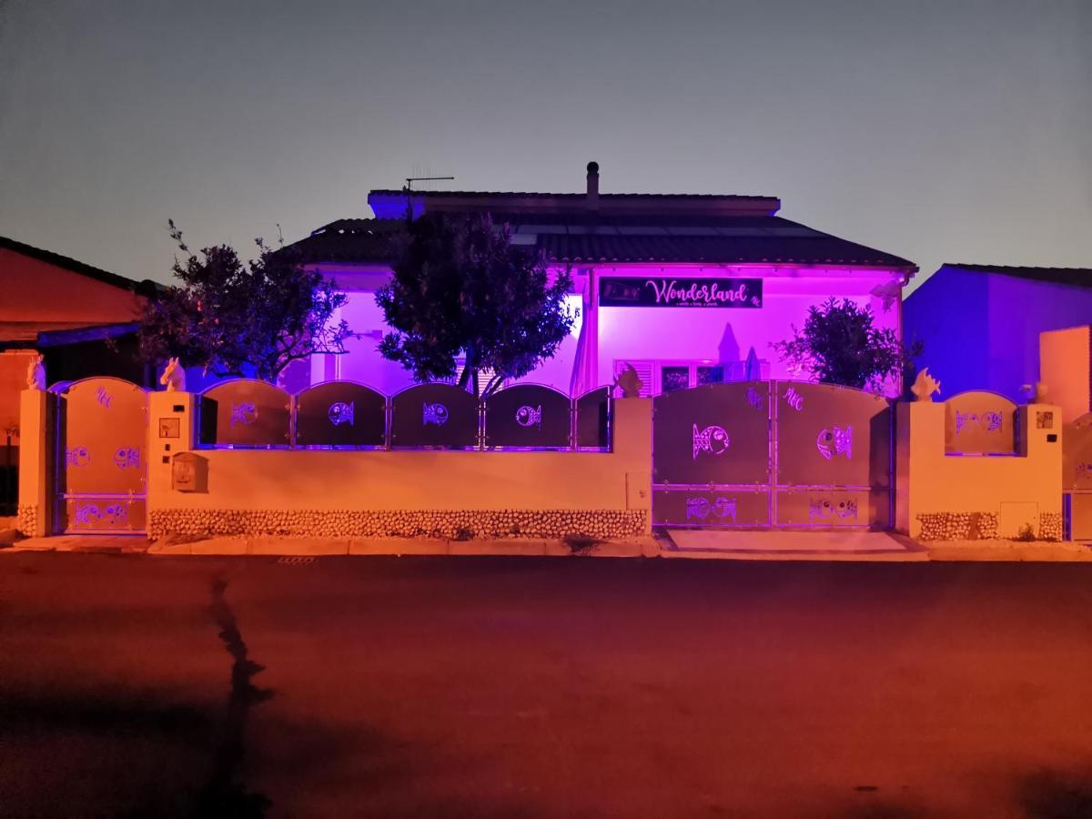 Wonderland Hotel San Teodoro  Eksteriør billede