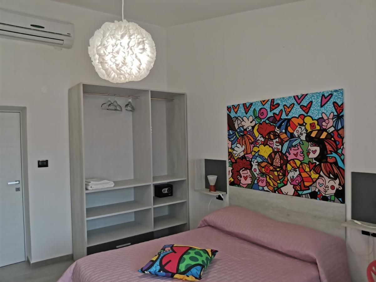 Wonderland Hotel San Teodoro  Eksteriør billede